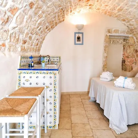 La Piazzetta 1-2-3 By Typney Ostuni