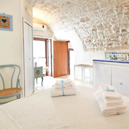 Apartment La Piazzetta 1-2-3 By Typney