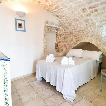 Apartment La Piazzetta 1-2-3 By Typney Ostuni