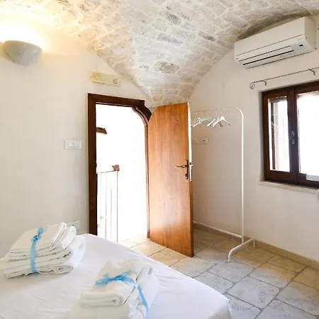 La Piazzetta 1-2-3 By Typney Apartment