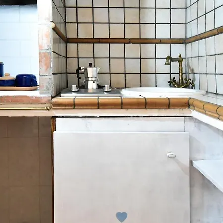 Apartment La Piazzetta 1-2-3 By Typney *