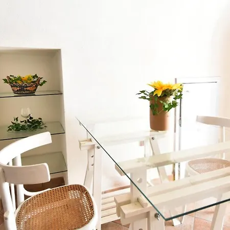 Apartment La Piazzetta 1-2-3 By Typney *